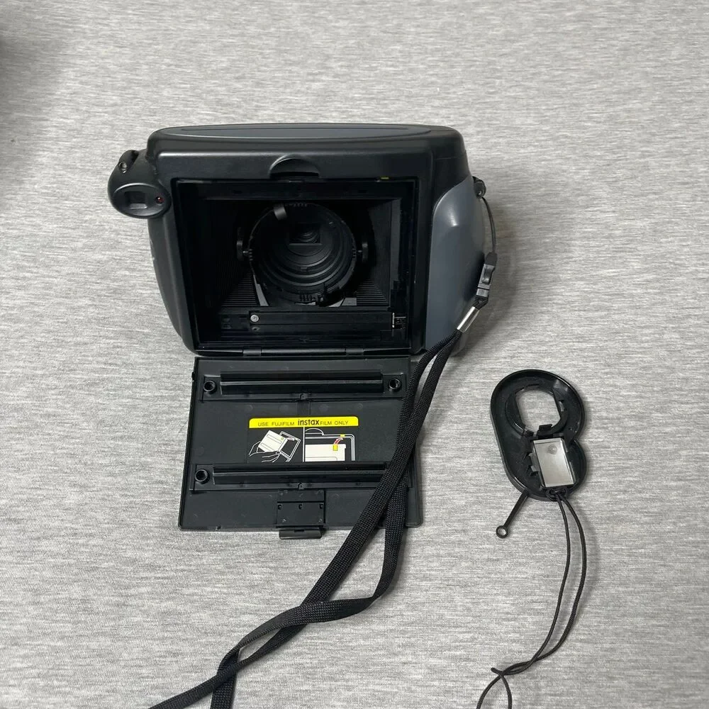 Fujifilm Instax 210 Instant Film Camera in Box